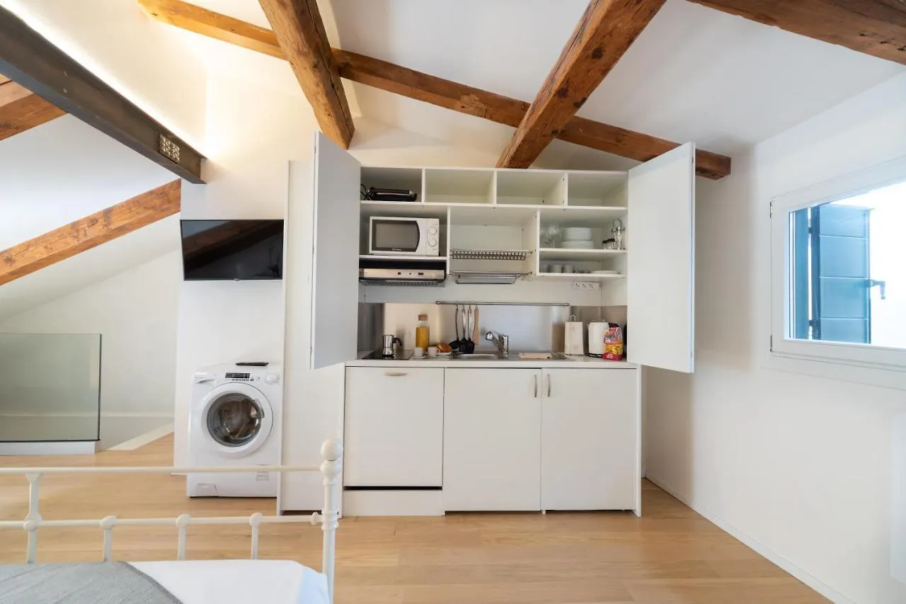 Palazzina Schiavoni Apartment Venice