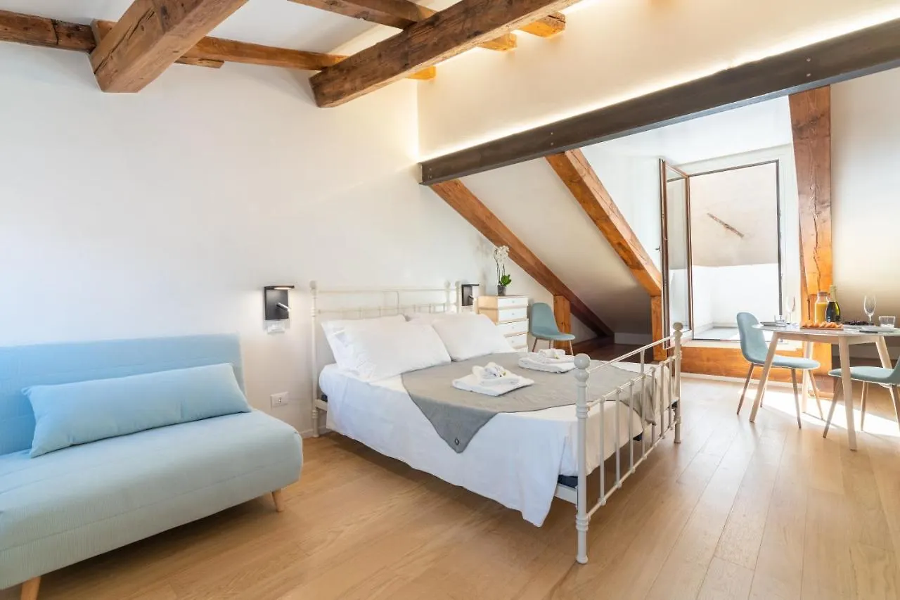 Palazzina Schiavoni Apartment Venice 0*,
