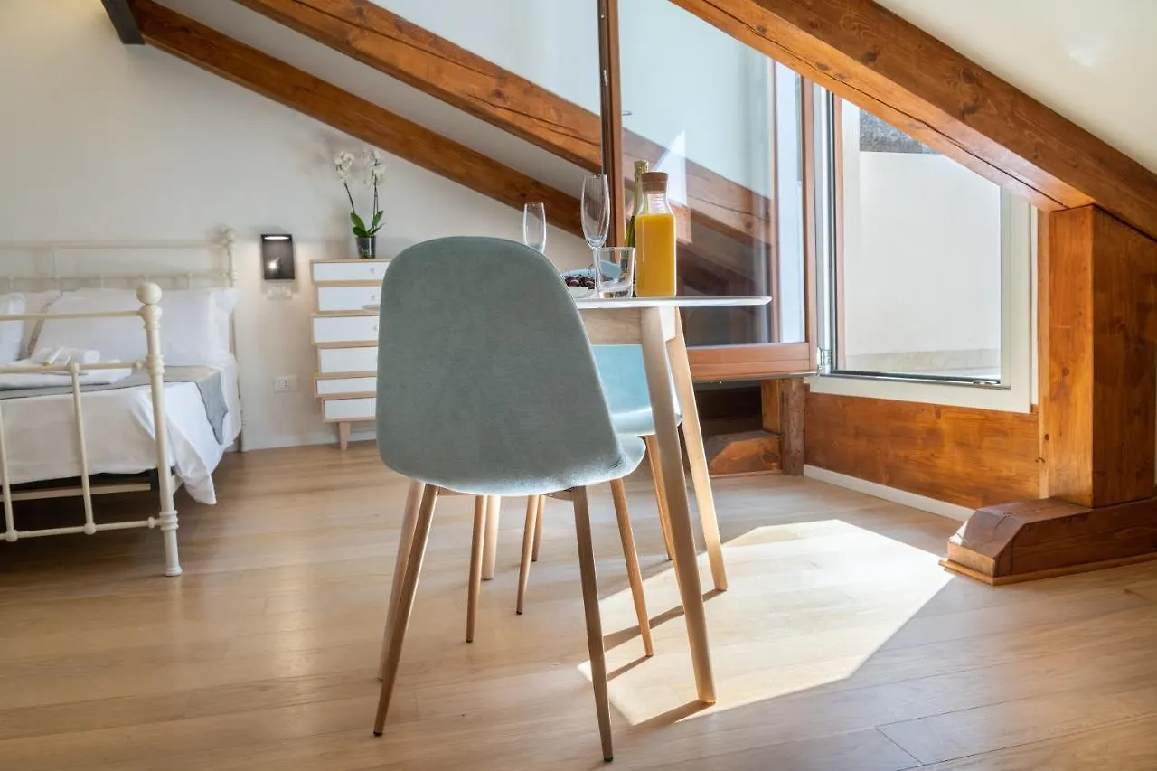 Apartment Ferienwohnung Palazzina Schiavoni Venedig Italien
