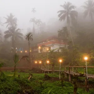 Mountain Manor Homestay Vythiri